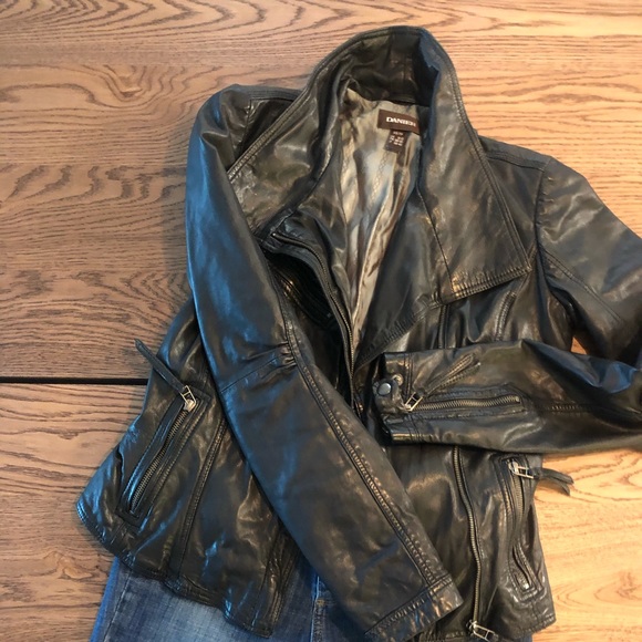 Danier Leather Jacket - Picture 11 of 12